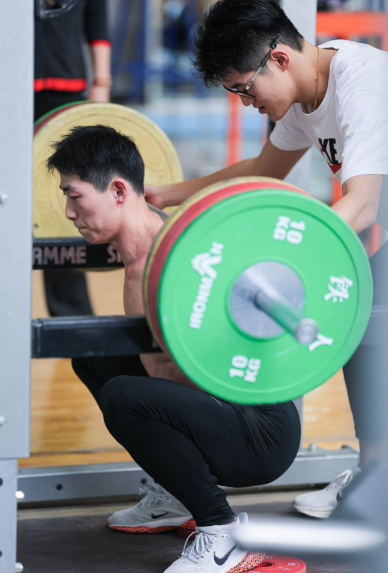 九游会娱乐的社交互动乐趣