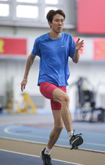 从新手到高手：九游娱乐app大厅游戏之路