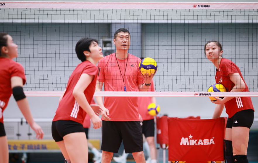 乐享九游棋牌娱乐的欢乐赛事